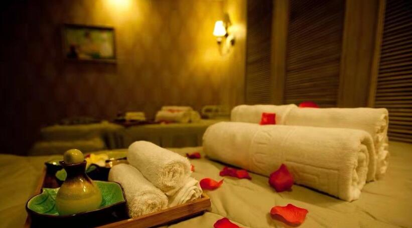 长沙望城高端水疗spa会馆就这样带着清风月静抚慰了光阴悲喜